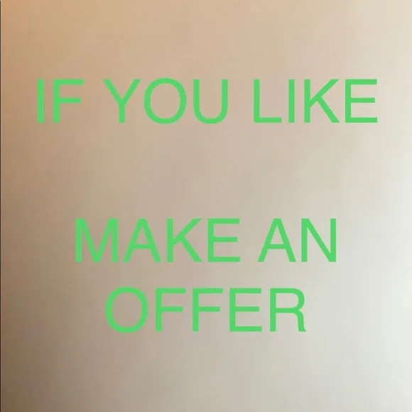 KIDS PUMA HOODED SWEATSHIRT Only Medium 10/12 - Picture 2 of 6